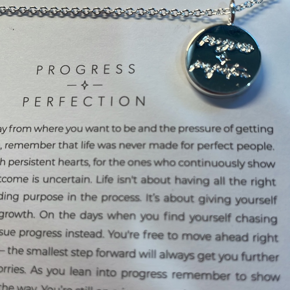 Bryan Anthonys~Progress & Perfection NEW-NBW beautiful silver necklace - Picture 2 of 8